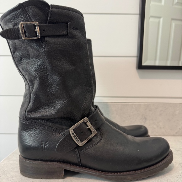 Frye Veronica Short Women's Boots - Picture 1 of 9